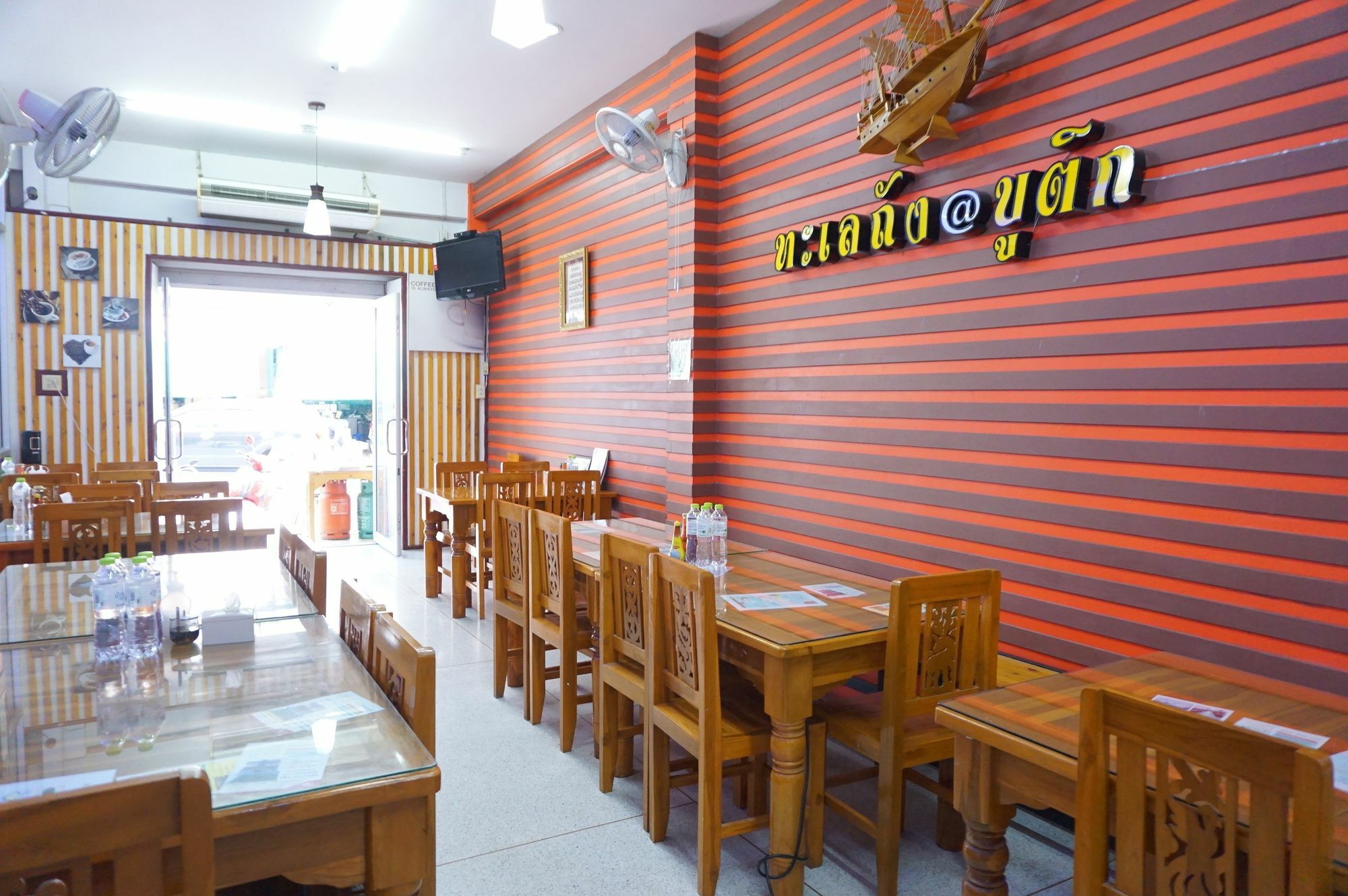 Ranong Boutique Hotel And Mall Exterior photo